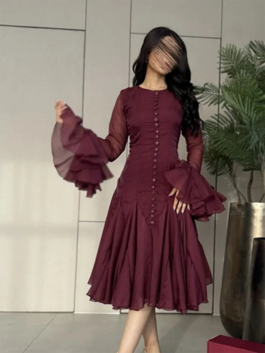 Mini-robe patchwork plissée irrégulière
