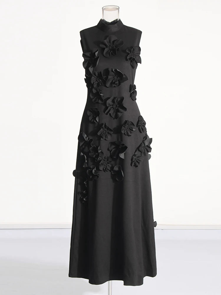 Robe longue élégante à appliques épissées